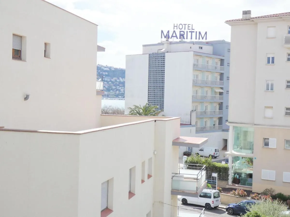 Apartment Palmera 3-2 Roses